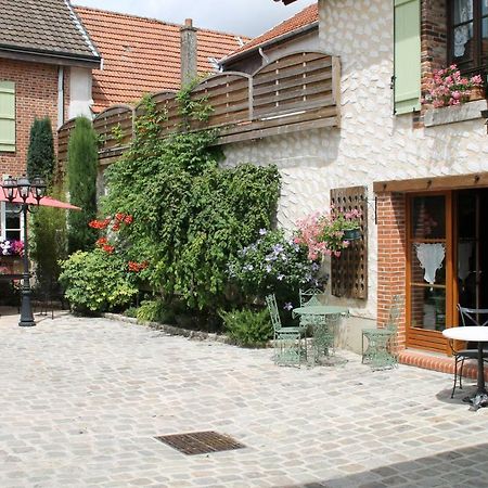 Chambres D'Hotes : La Cour D'Etrepy Le Mesnil-sur-Oger Eksteriør bilde